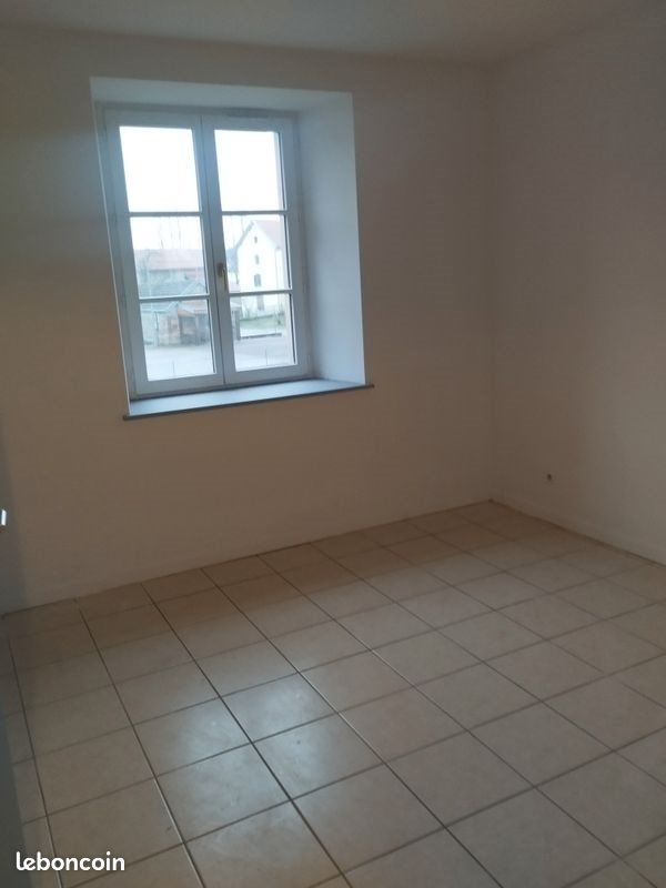 Appartement à louer, 65m², Cuve