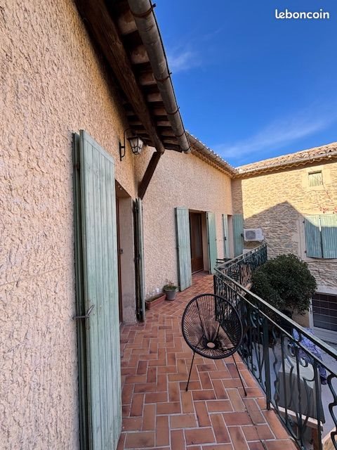 Appartement à louer, 110m², Cavillargues