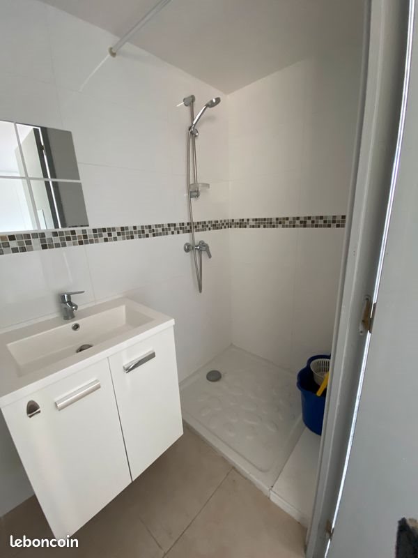 Appartement à louer, 35m², Meyreuil