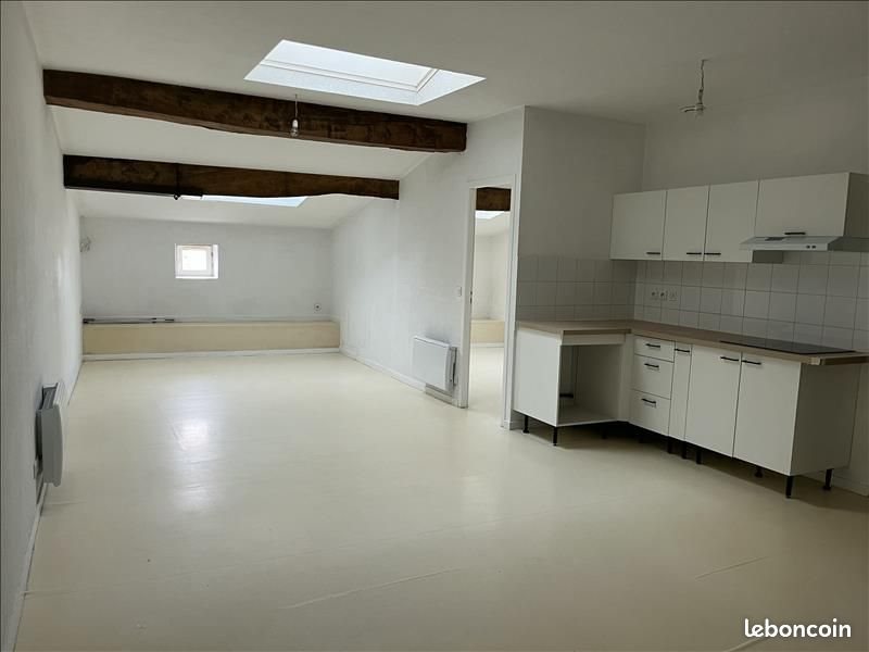 Appartement à louer, 68m², Auros