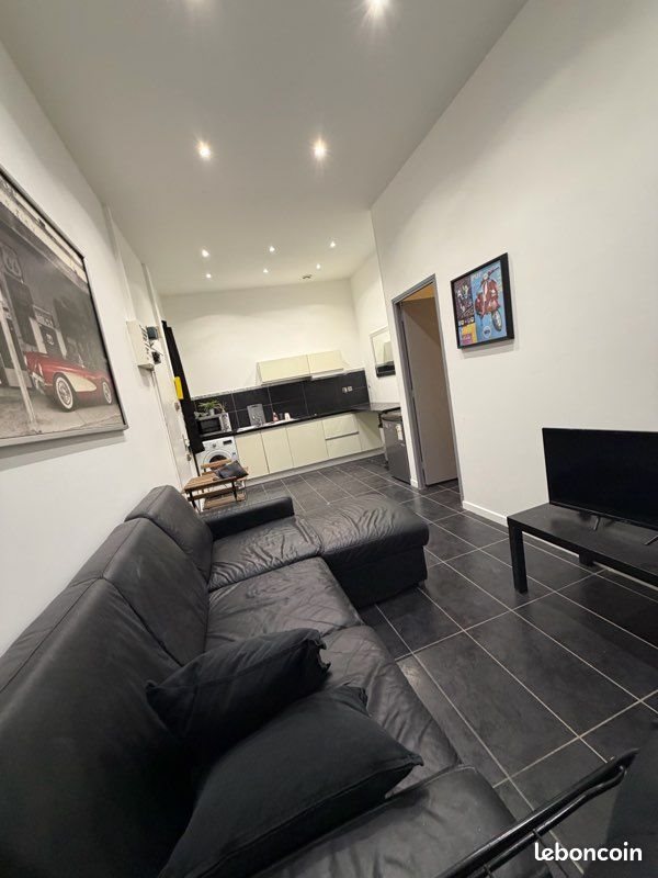 Appartement à louer, 31m², Marseille 8ème