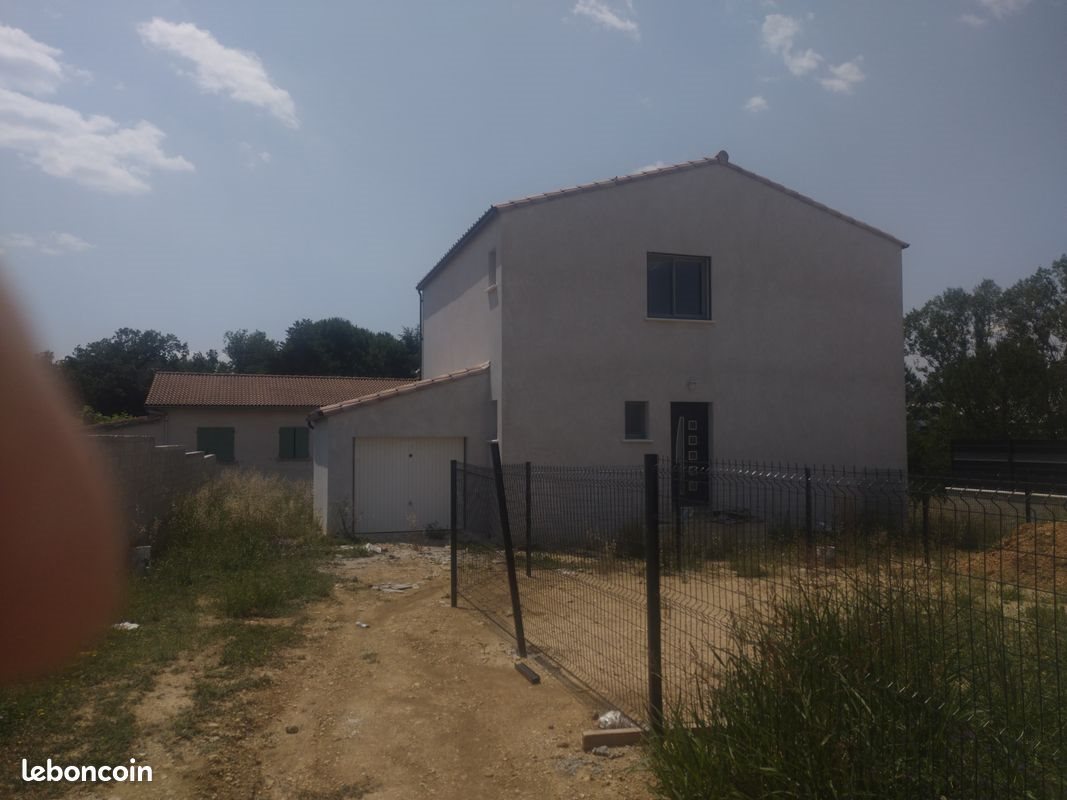 Maison à louer, 130m², Saint-Privat-des-Vieux