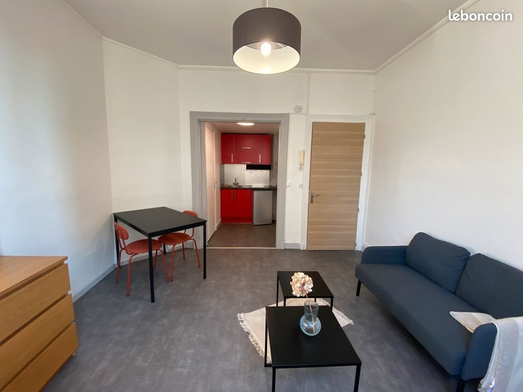 Appartement à louer, 26m², Reims