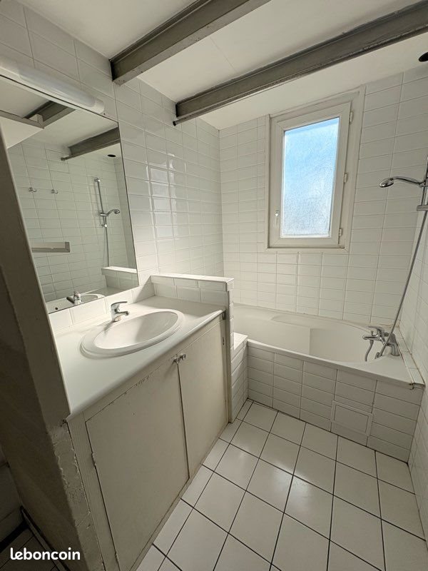 Appartement à louer, 34m², Lunel