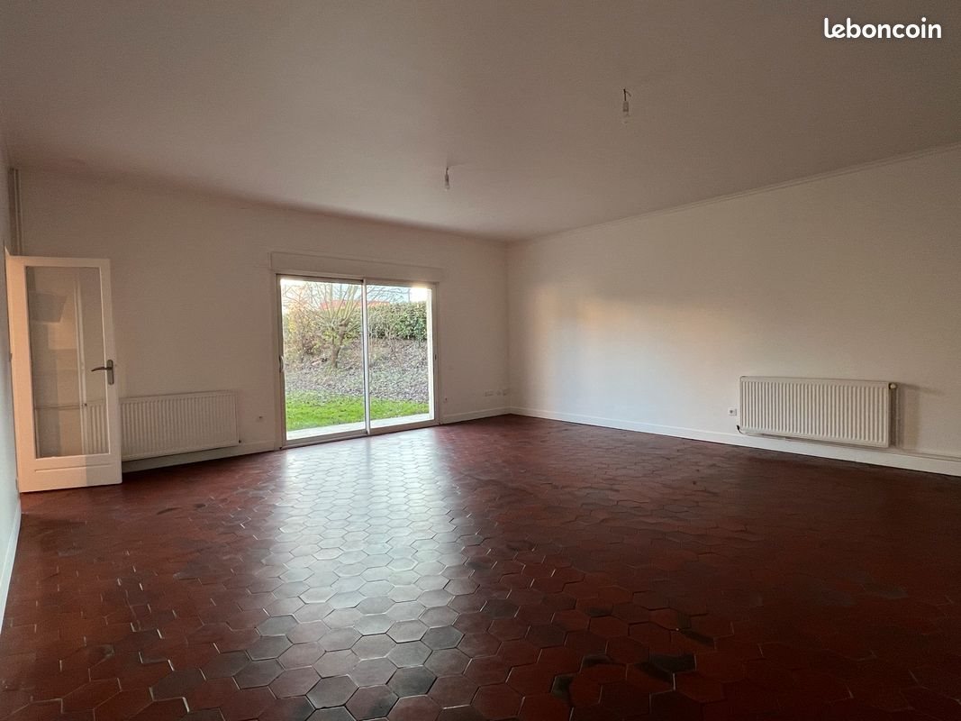 Maison à louer, 146m², Houppeville