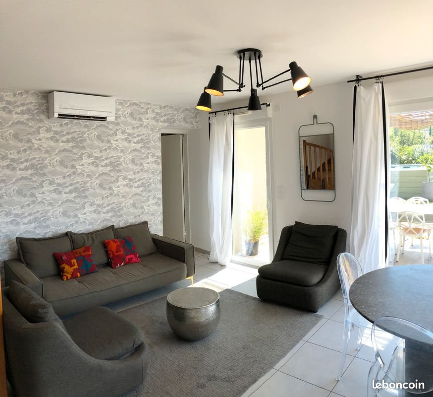 Maison à louer, 82m², Châteauneuf-le-Rouge