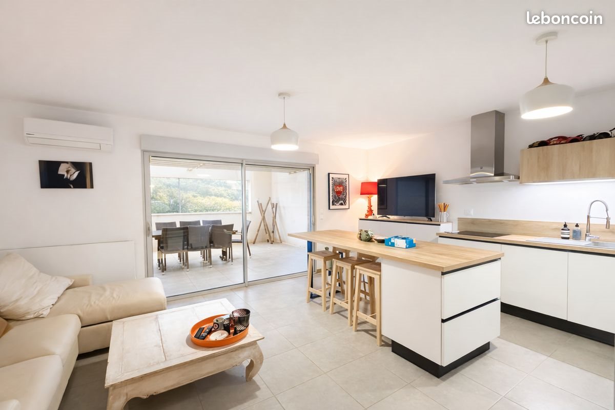 Appartement à vendre, 64m², Le Tholonet