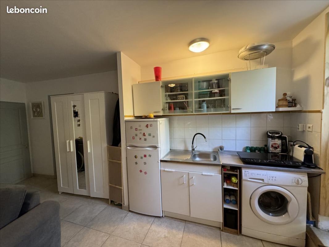 Appartement à louer, 35m², Saint-Paul-Trois-Châteaux