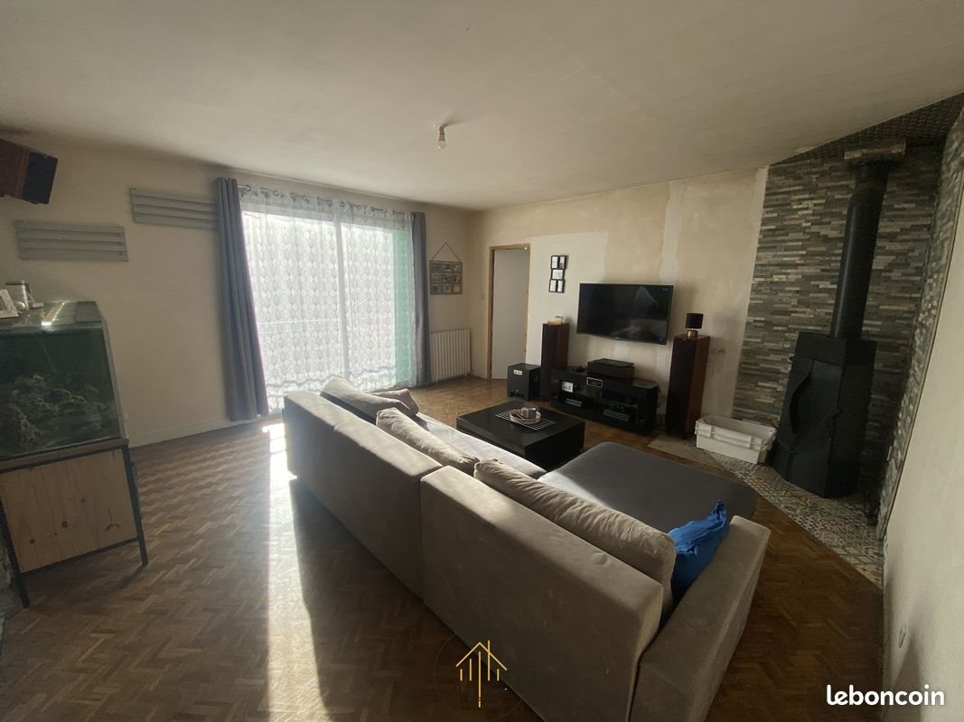 Maison à vendre, 122m², Chalais