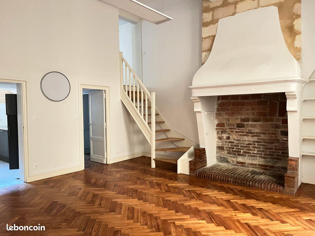 Appartement à louer, 59m², Bordeaux