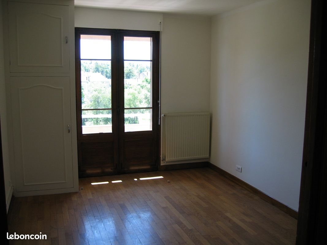 Appartement à louer, 95m², Crest