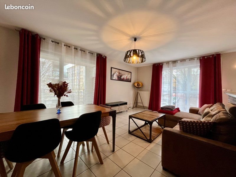 Appartement à louer, 67m², Lyon 7ème
