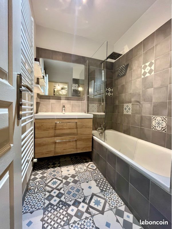 Appartement à louer, 67m², Lyon 7ème