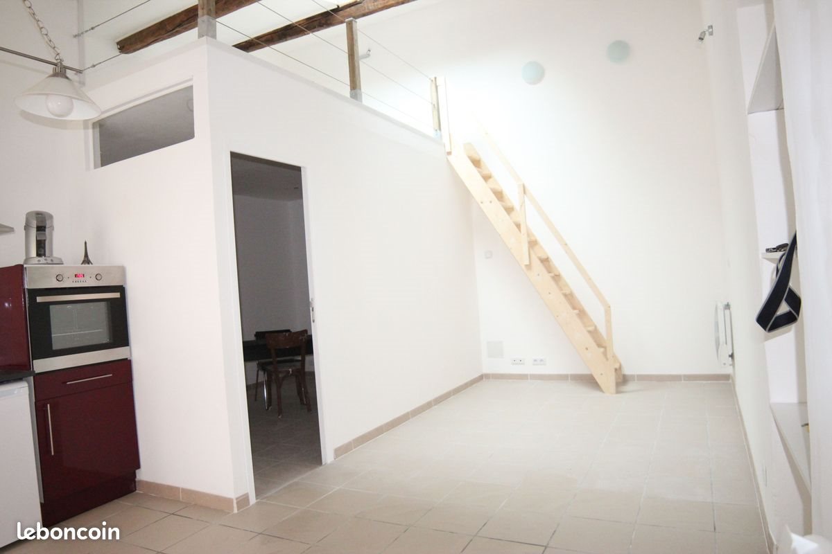 Appartement à louer, 36m², Nîmes