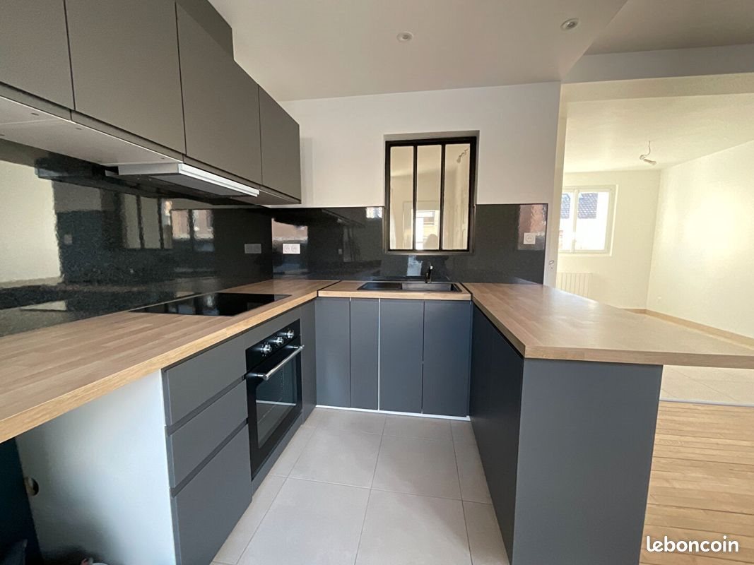 Maison à louer, 114m², Sotteville-lès-Rouen