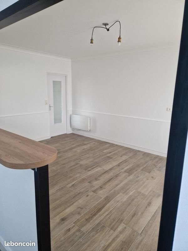 Maison à louer, 45m², Gorges