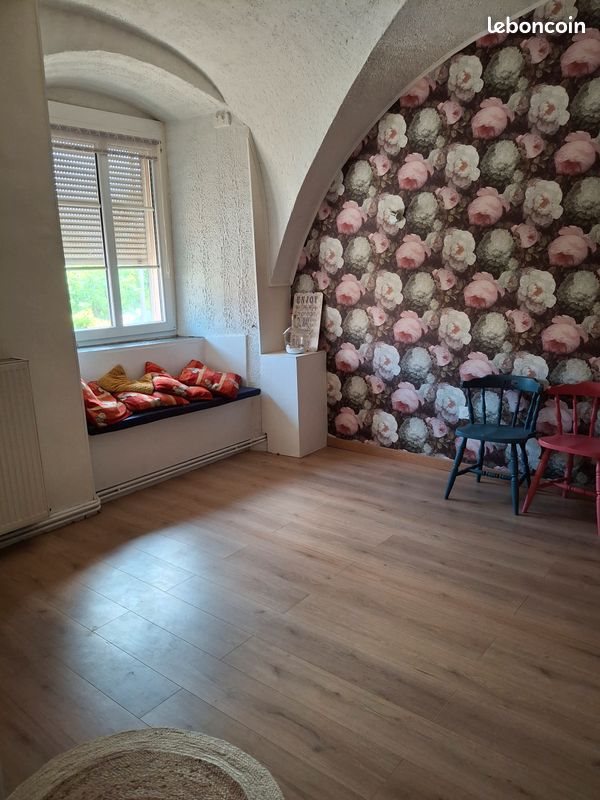 Appartement à louer, 80m², Schwerdorff