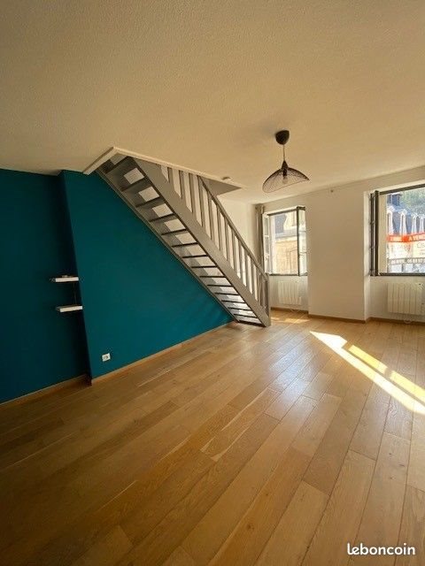 Appartement à louer, 66m², Salins-les-Bains