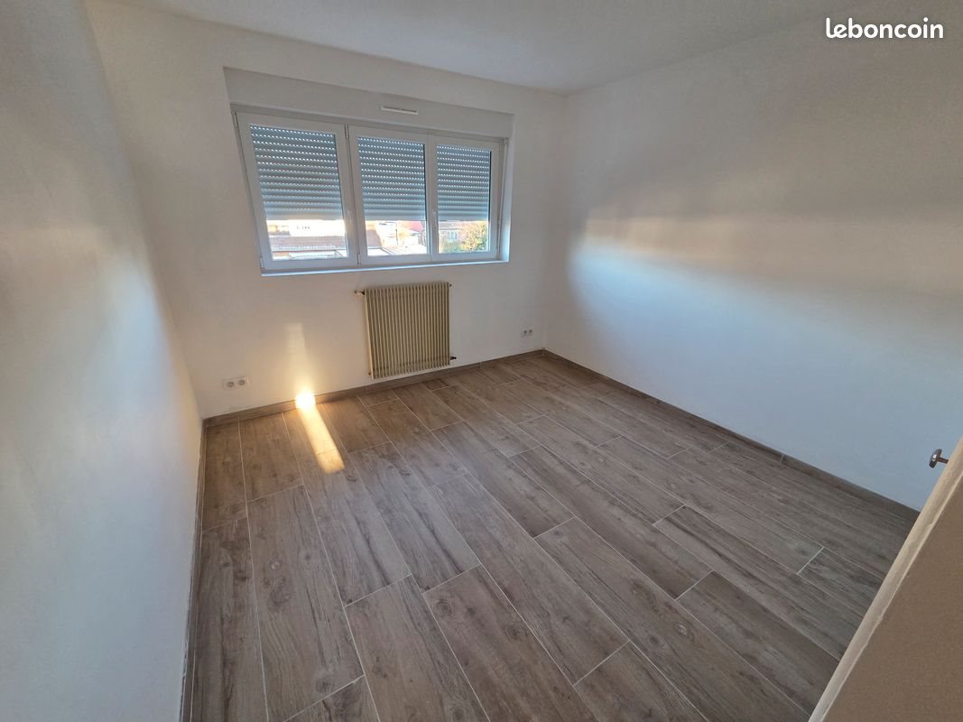 Maison à louer, 76m², Petite-Forêt
