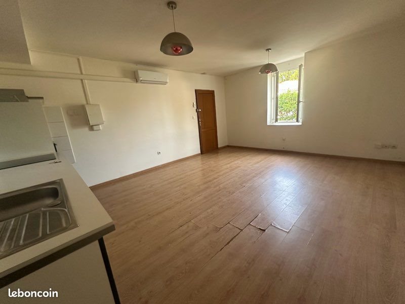 Appartement à louer, 50m², Florensac