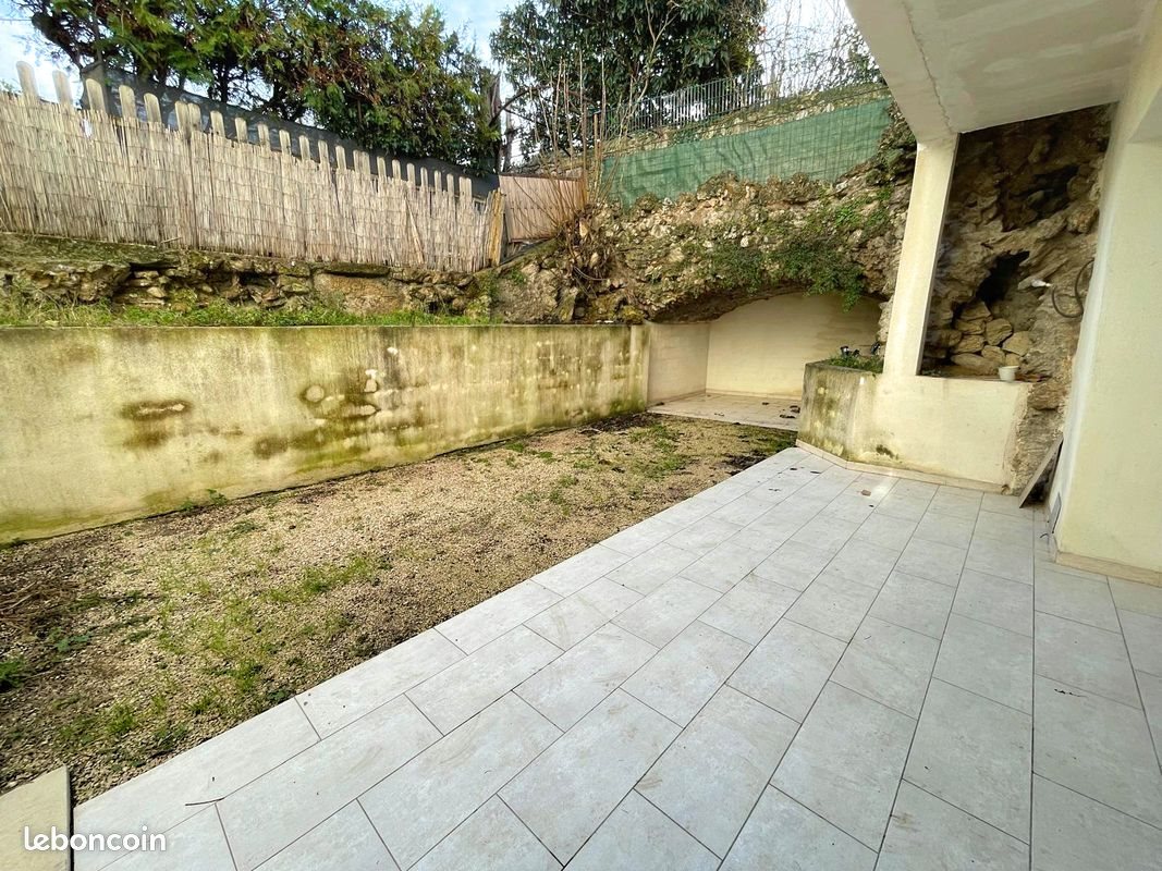 Appartement à vendre, 87m², Lambesc