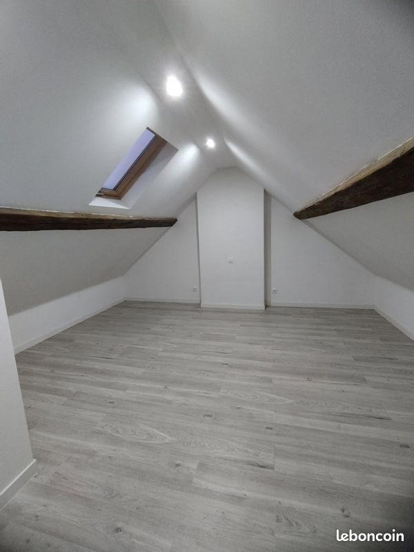 Maison à louer, 76m², Auby