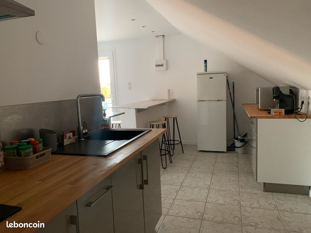 Appartement à louer, 50m², Abergement-la-Ronce