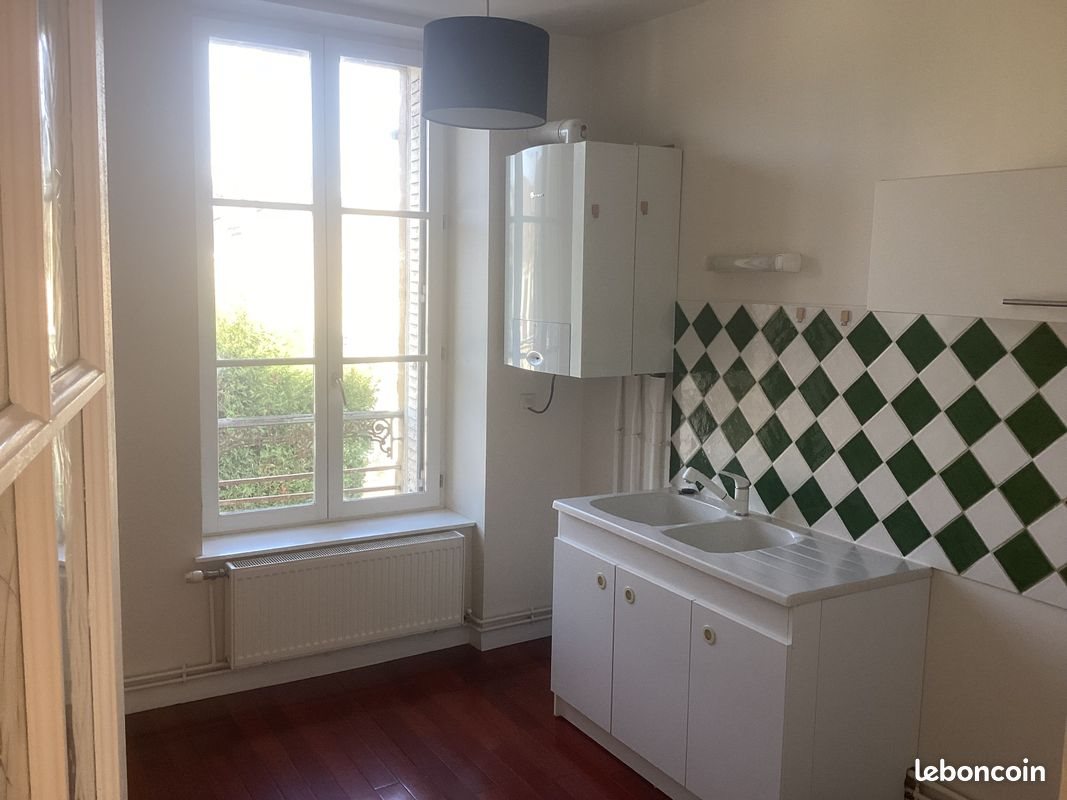 Appartement à louer, 55m², Charleville-Mézières
