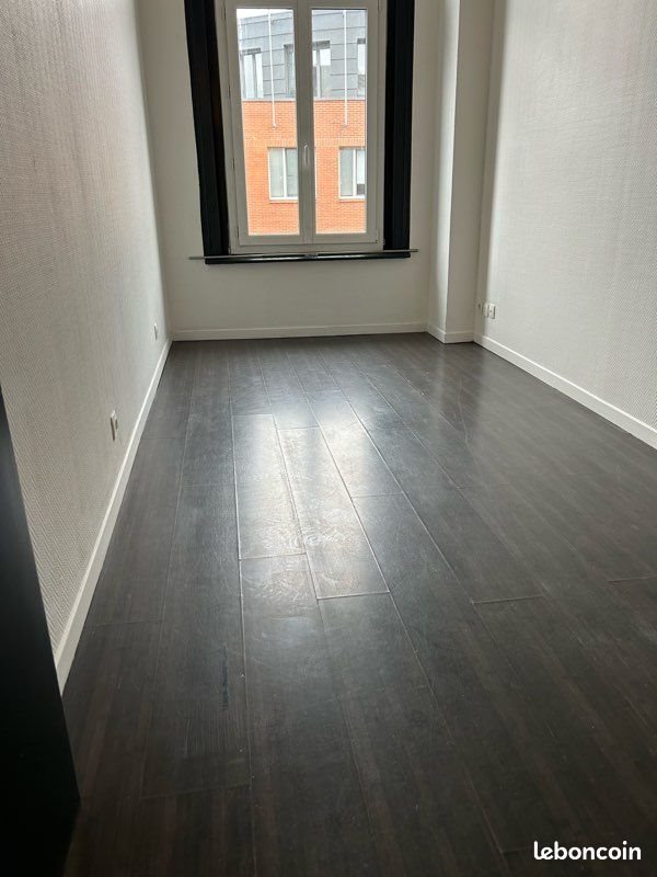 Appartement à louer, 45m², Lille