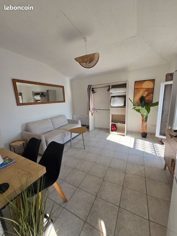 Appartement à louer, 21m², Vallauris