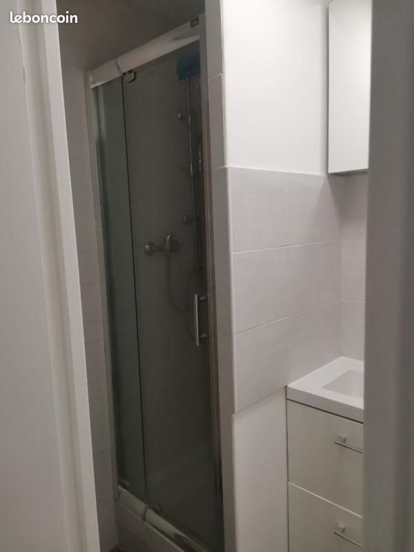 Appartement à louer, 24m², Nîmes