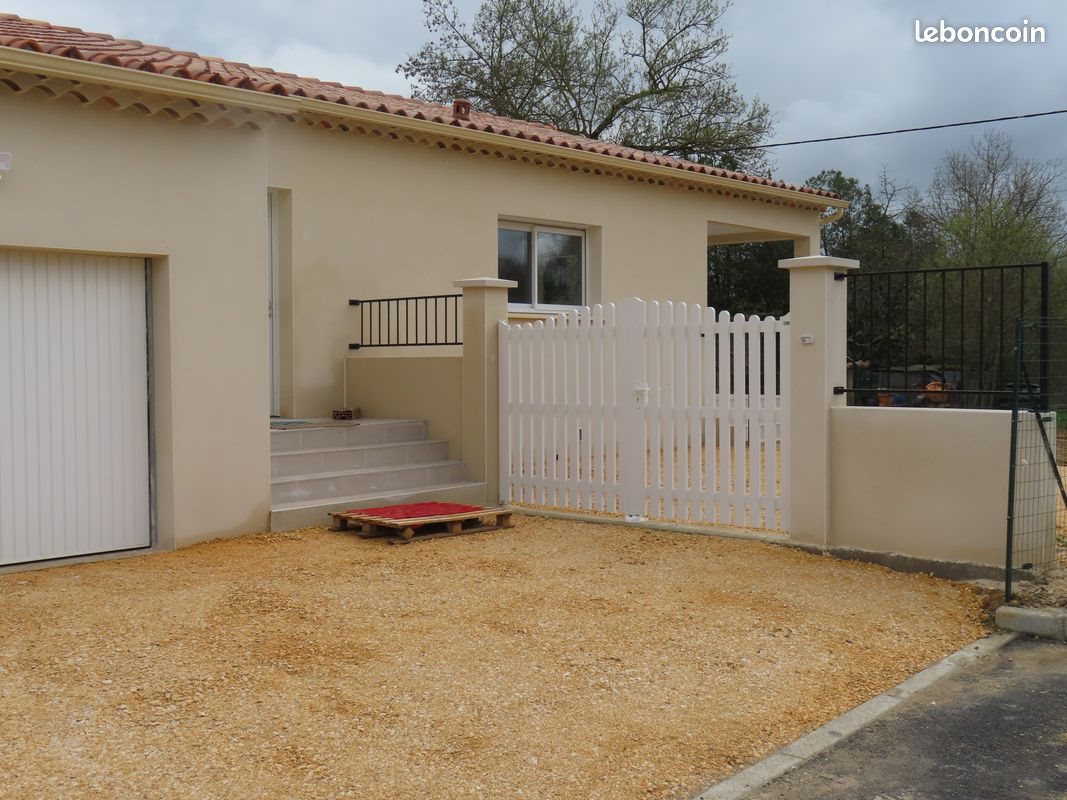 Maison à louer, 107m², Bagard