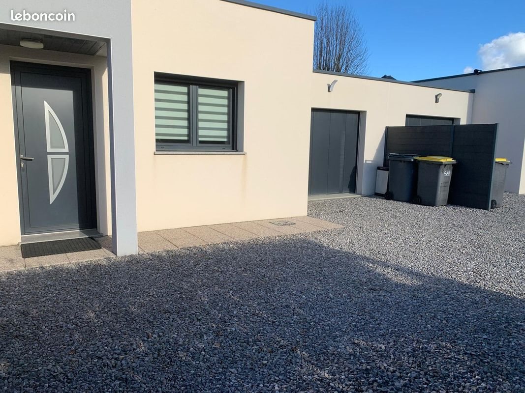 Maison à louer, 758m², Mesnil-Raoul