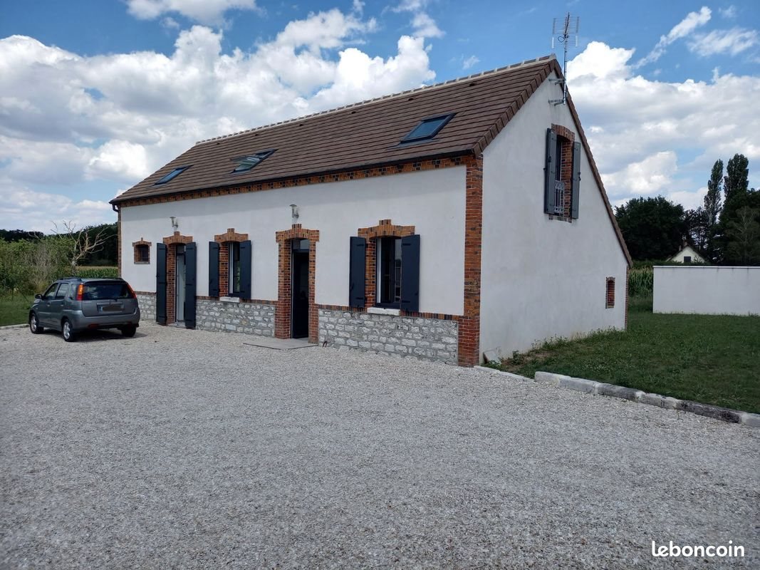 Maison à louer, 108m², Oussoy-en-Gâtinais