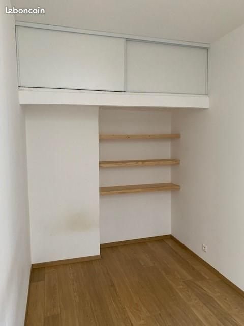 Appartement à louer, 37m², Marseille 6ème