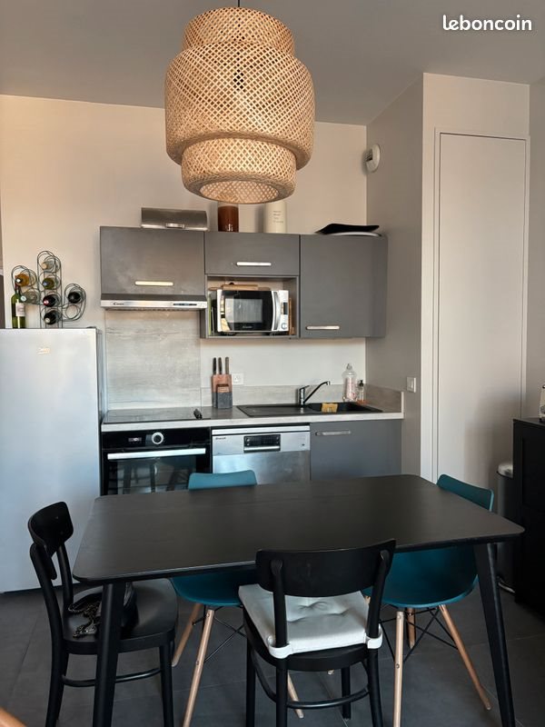 Appartement à louer, 47m², Bordeaux