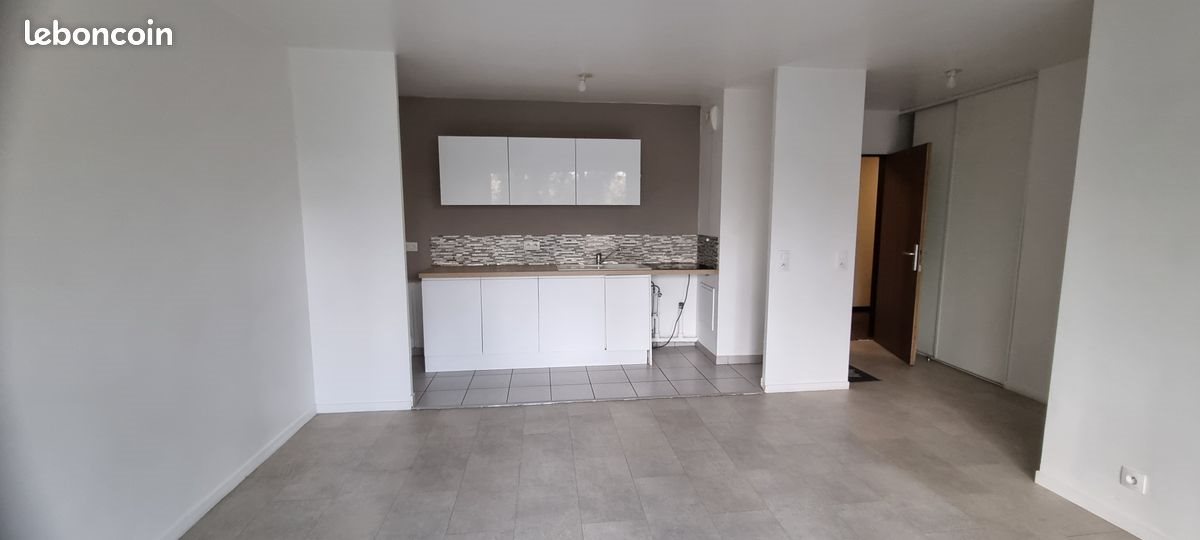 Appartement à louer, 60m², Boussy-Saint-Antoine