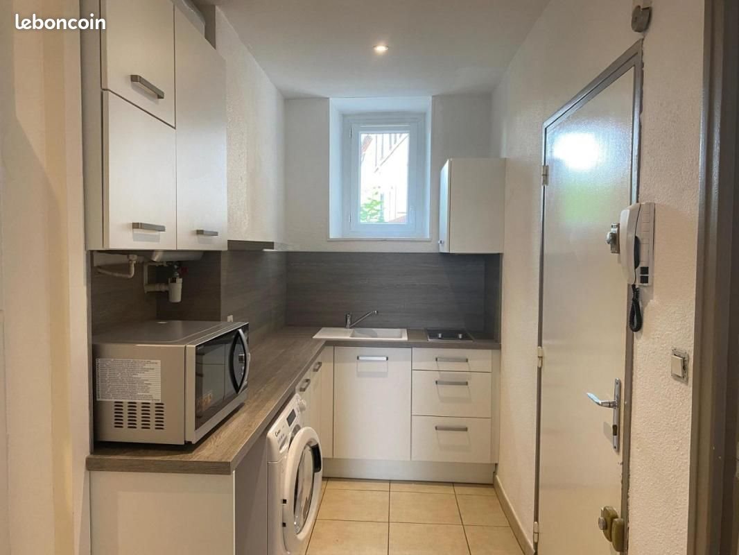 Appartement à louer, 36m², Aubenas