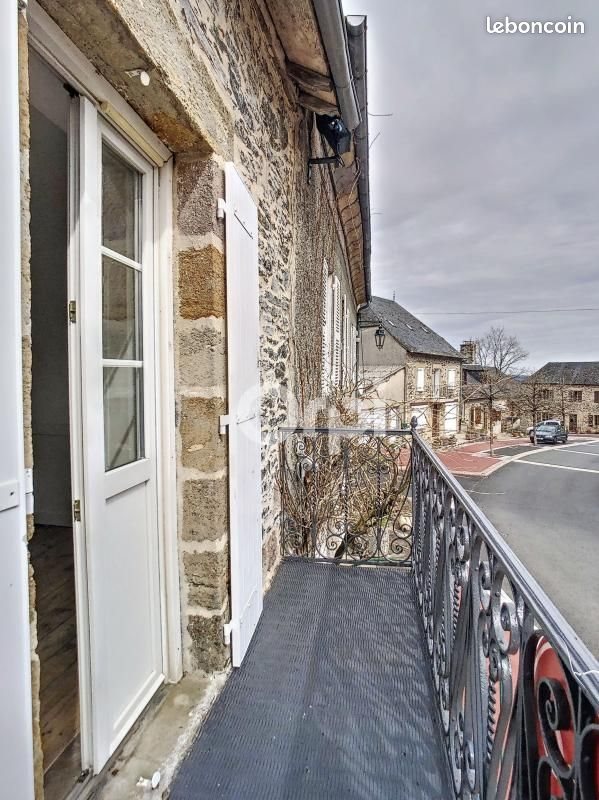 Appartement à louer, 80m², Sainte-Féréole