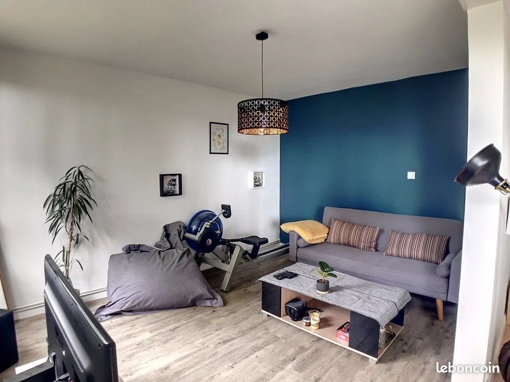 Appartement à louer, 79m², Lunel