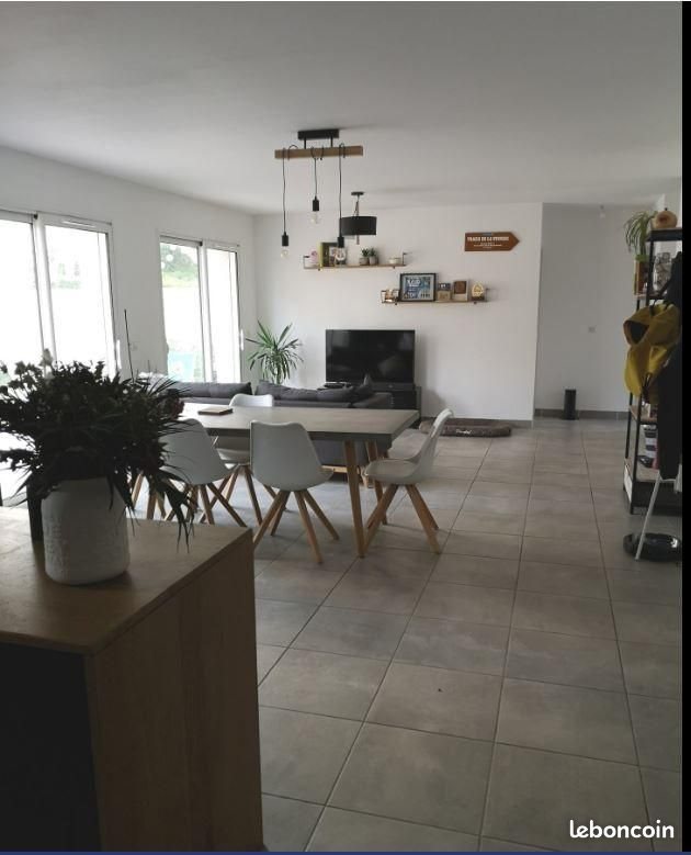 Maison à louer, 91m², Les Roches-de-Condrieu