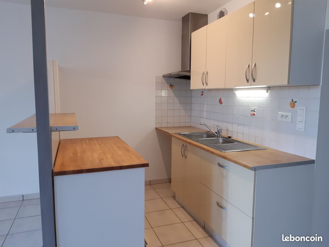 Maison à louer, 75m², Mouzeil