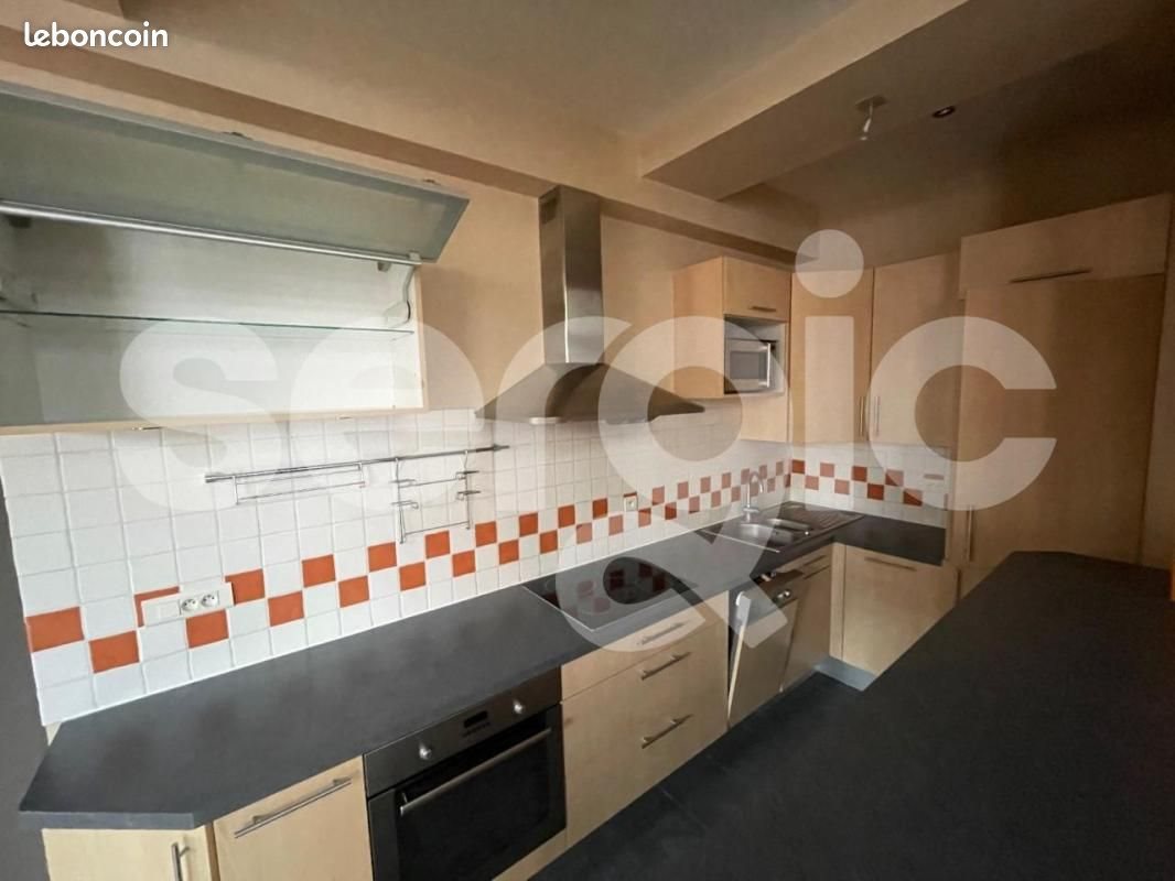 Appartement à louer, 59m², Lille