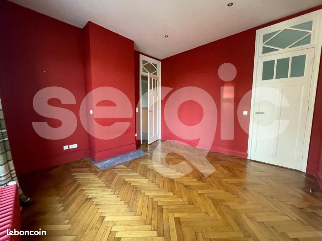 Appartement à louer, 59m², Lille