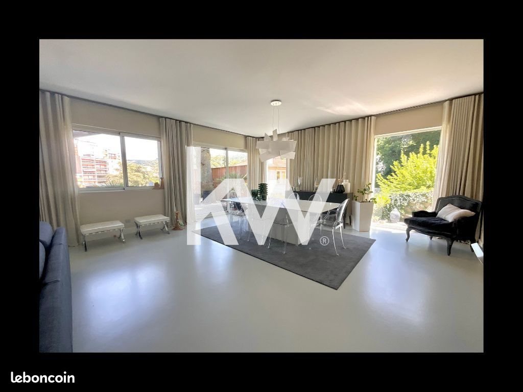 Appartement à vendre, 206m², Saint-Etienne