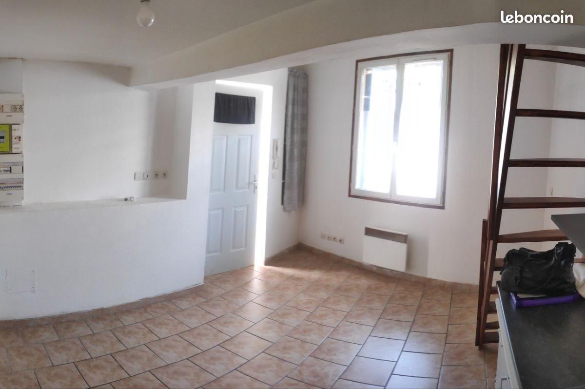 Appartement à louer, 42m², Nîmes