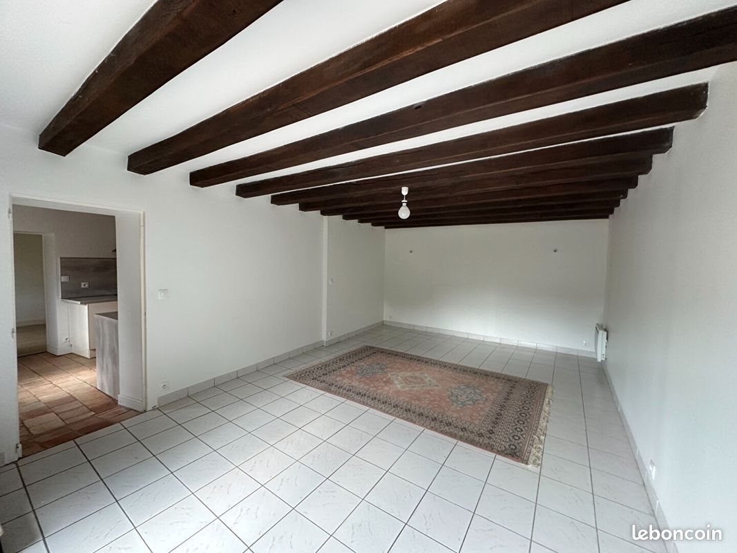 Maison à louer, 90m², Chinon