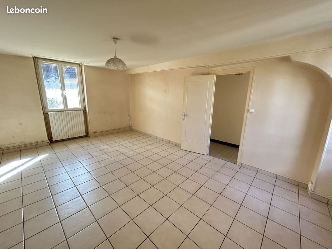 Maison à louer, 63m², Saint-Amand-Montrond