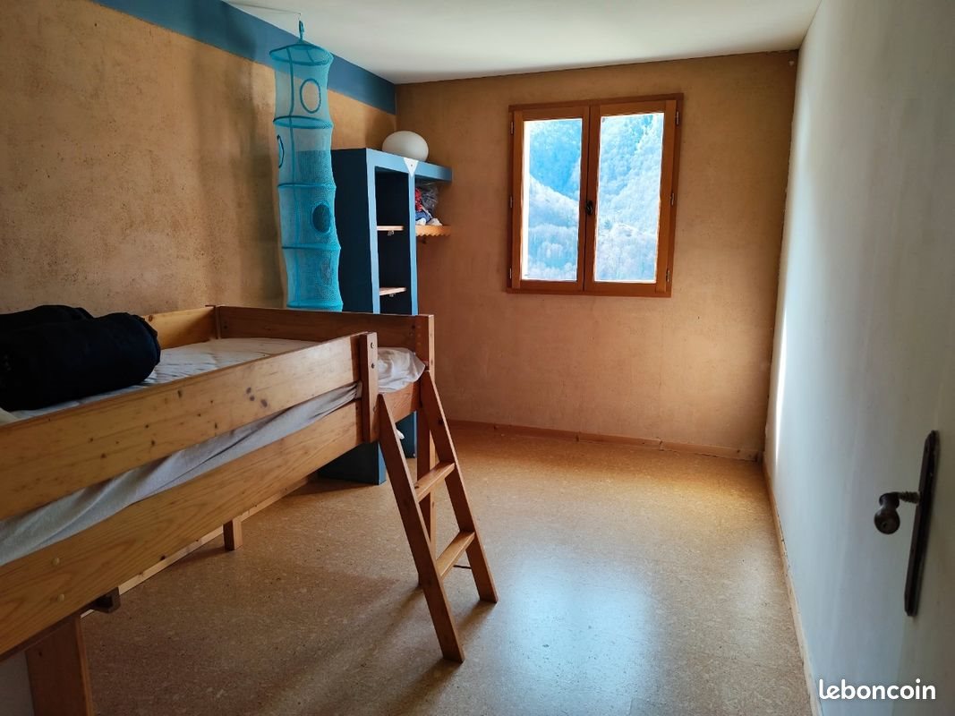 Maison à louer, 150m², Aydius