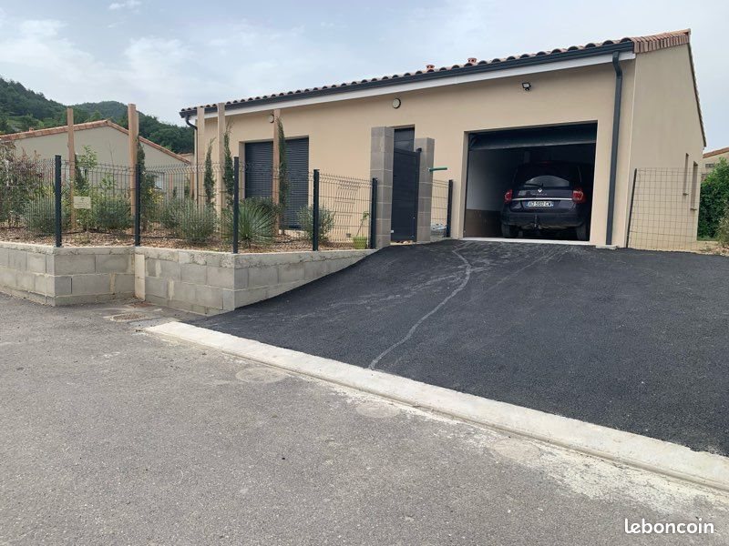 Maison à louer, 87m², Chabrillan